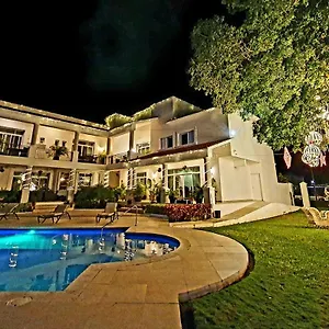  Bed and breakfast Segovia México